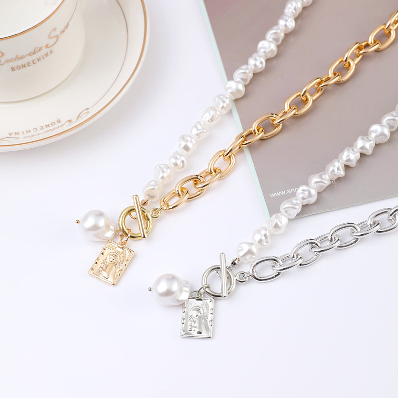 Vintage Baroque Pearl Necklace for Holiday Banquets