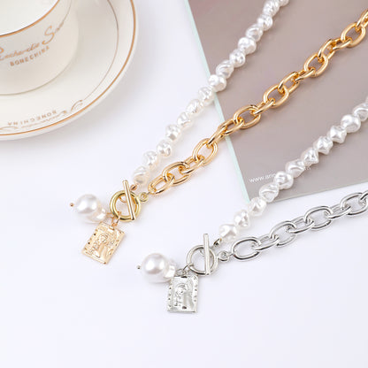 Vintage Baroque Pearl Necklace for Holiday Banquets